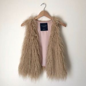 American Eagle Faux Fur Vest